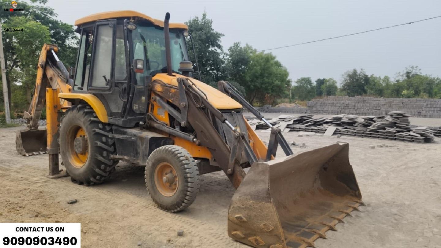 JCB 3DX