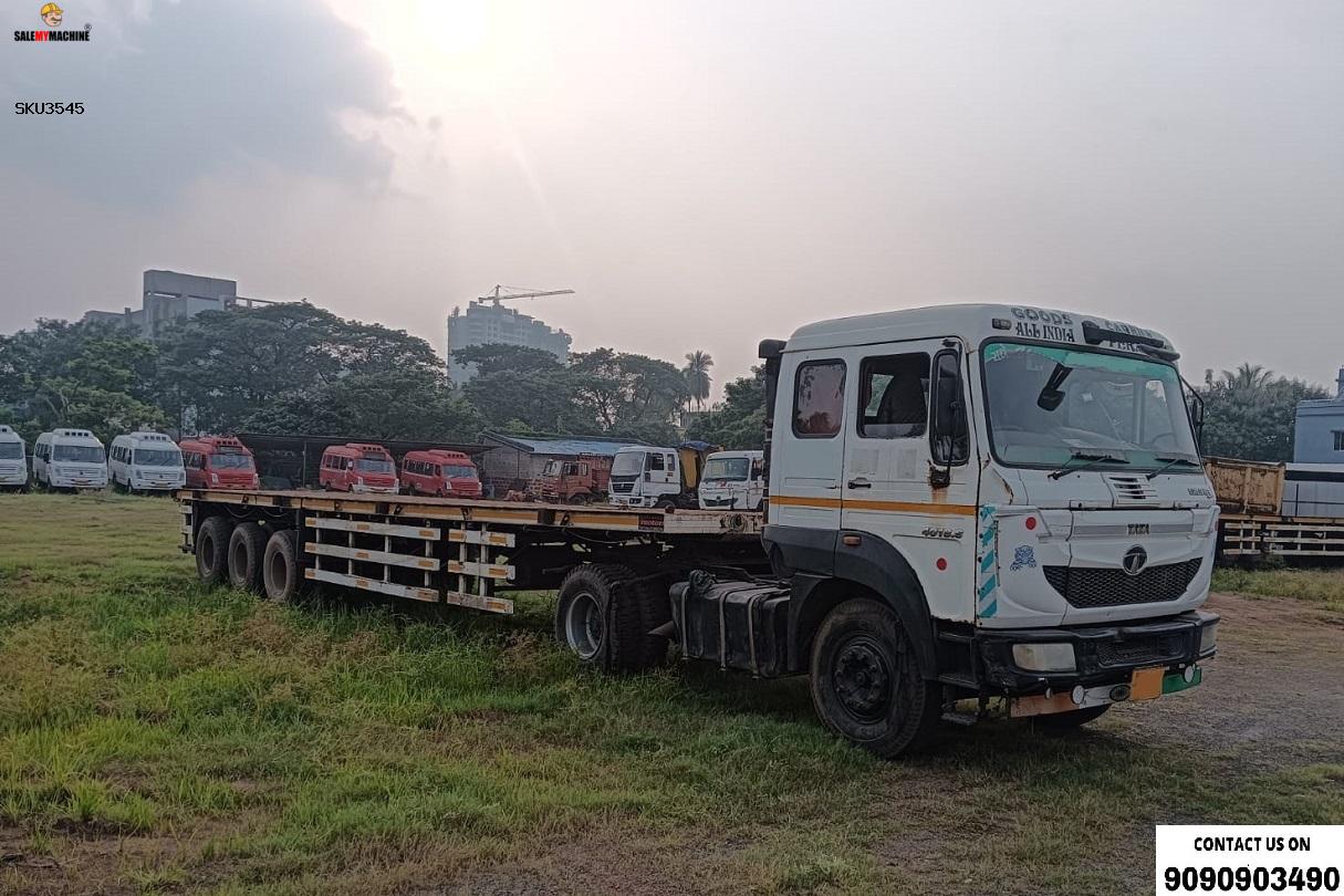 2020 USED FLATBED TRAILER