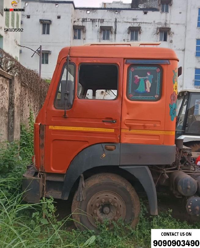 2019 2019 TATA SIGNA 4923 S